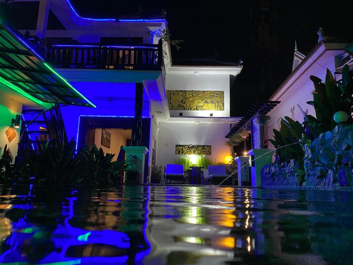 Antonios Villa Hotel Ciudad de Siem Riep Exterior foto